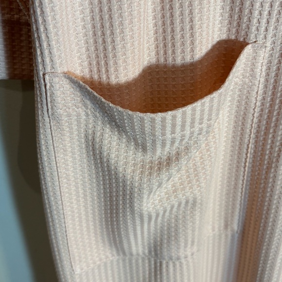 KNIX Sz L/XL/XXL Waffle Mid-Length Robe in Rose Quartz Pockets NEW WITH TAGS - Picture 7 of 10
